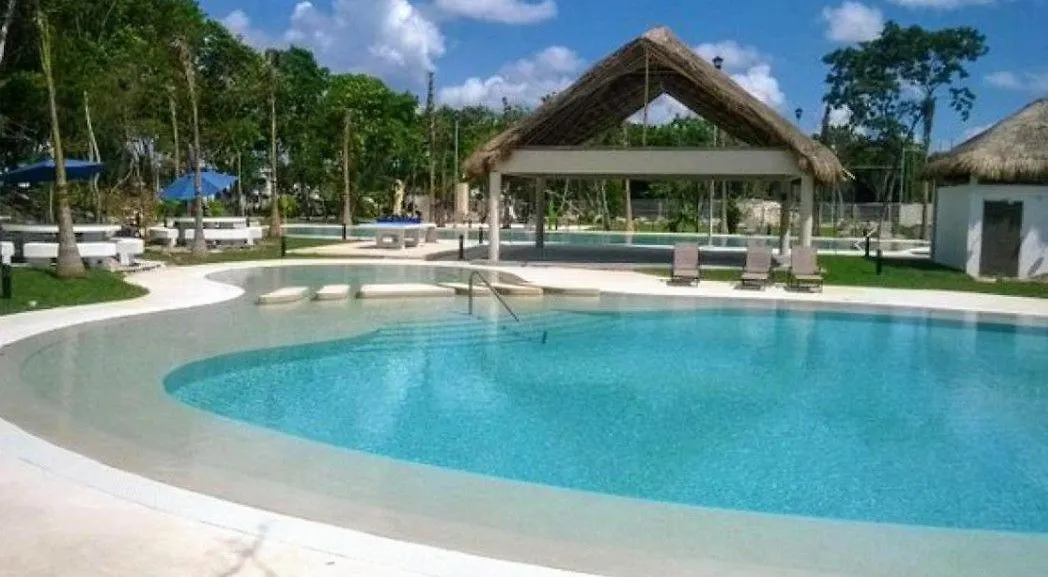 Daire Modern, Downtown Apartment, 2Br, 2Bth, With Pool Cancun Meksika