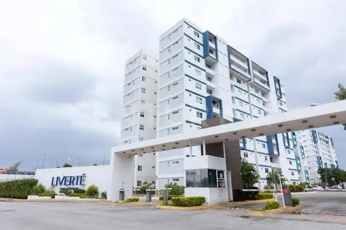 Modern, Downtown Apartment, 2Br, 2Bth, With Pool Cancún