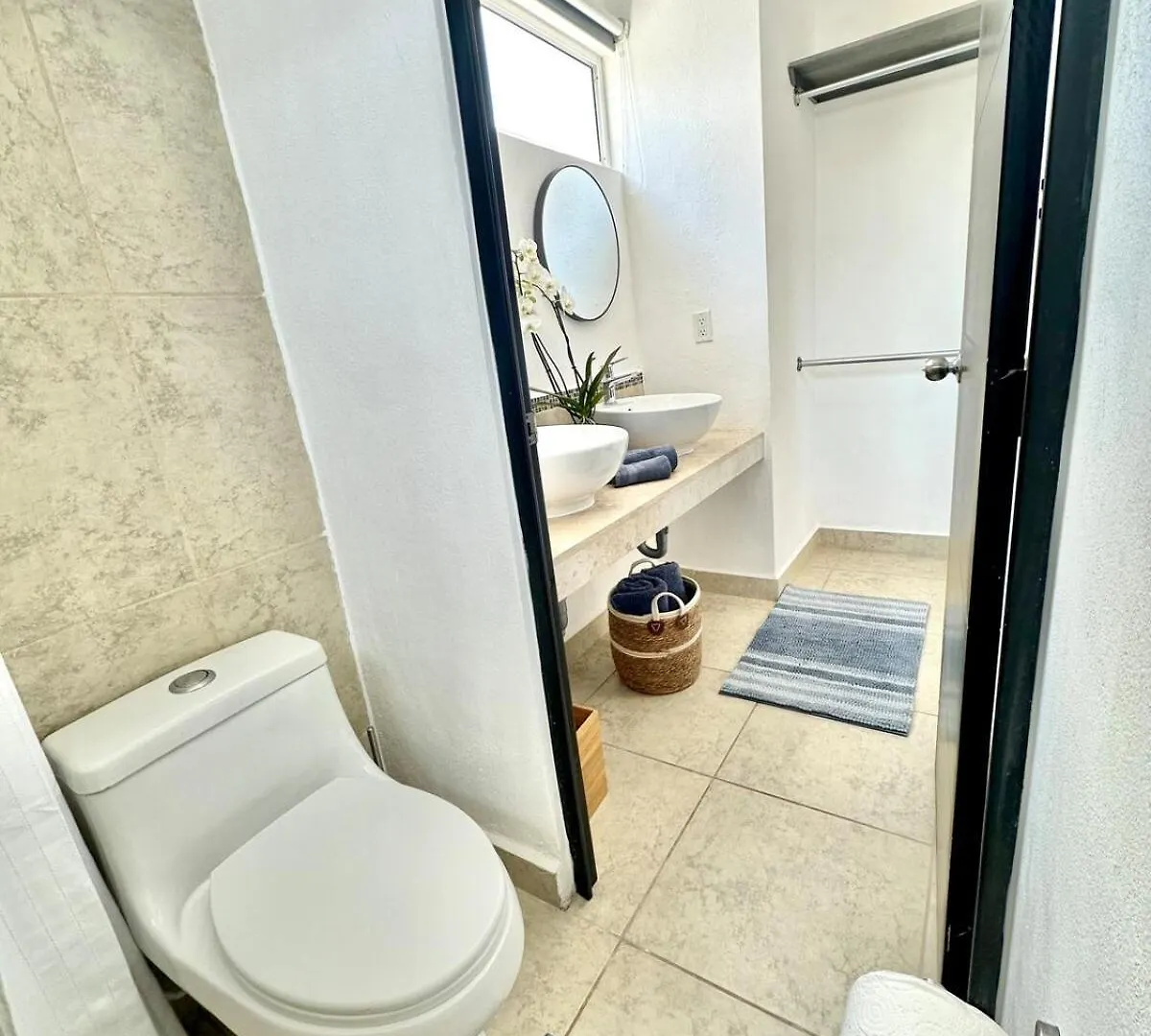 Modern, Downtown Apartment, 2Br, 2Bth, With Pool Cancún Apartmán